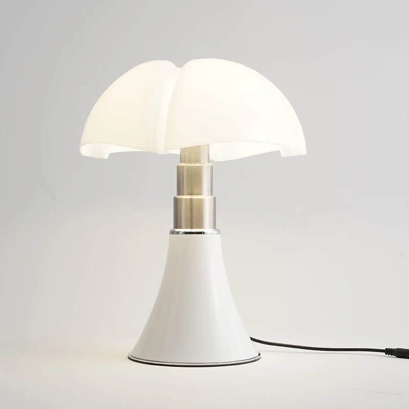 Vintage LED Desk Lamp - Pretty Lamp