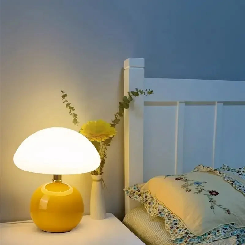 LED Mushroom Table Lamp - Pretty Lamp